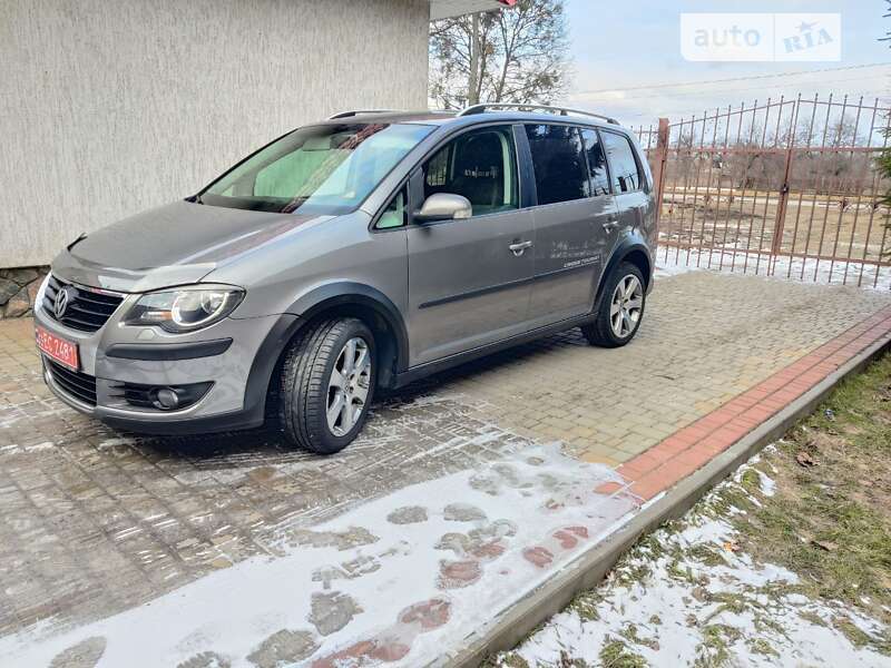 Минивэн Volkswagen Cross Touran 2008 в Полтаве