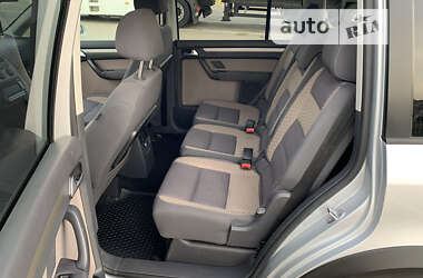 Минивэн Volkswagen Cross Touran 2007 в Нововолынске