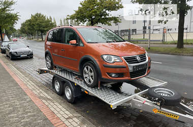 Мінівен Volkswagen Cross Touran 2009 в Здолбуніві