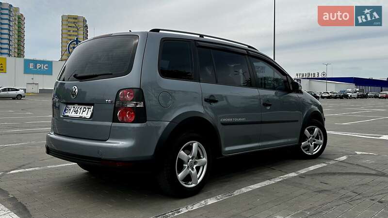Минивэн Volkswagen Cross Touran 2009 в Одессе фото 6 Минивэн Volkswagen Cross Touran 2009 в Одессе
