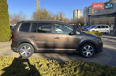 Мінівен Volkswagen Cross Touran 2011 в Львові