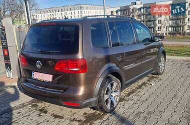 Минивэн Volkswagen Cross Touran 2011 в Львове