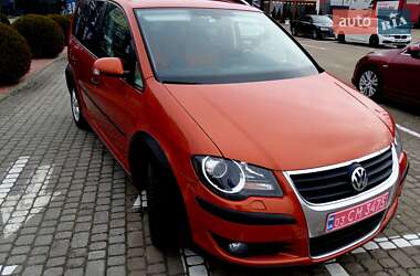 Минивэн Volkswagen Cross Touran 2008 в Львове