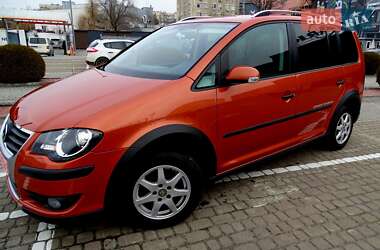 Минивэн Volkswagen Cross Touran 2008 в Львове