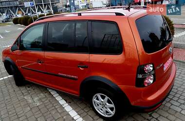 Минивэн Volkswagen Cross Touran 2008 в Львове