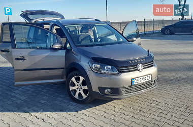 Мінівен Volkswagen Cross Touran 2011 в Хотині