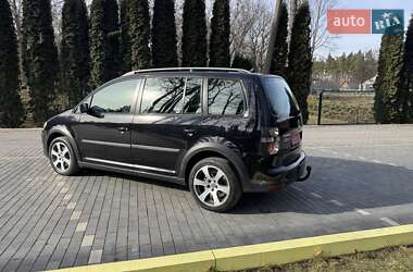 Минивэн Volkswagen Cross Touran 2007 в Шепетовке