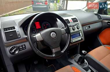 Мінівен Volkswagen Cross Touran 2008 в 