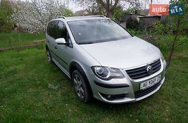 Минивэн Volkswagen Cross Touran 2008 в Днепре