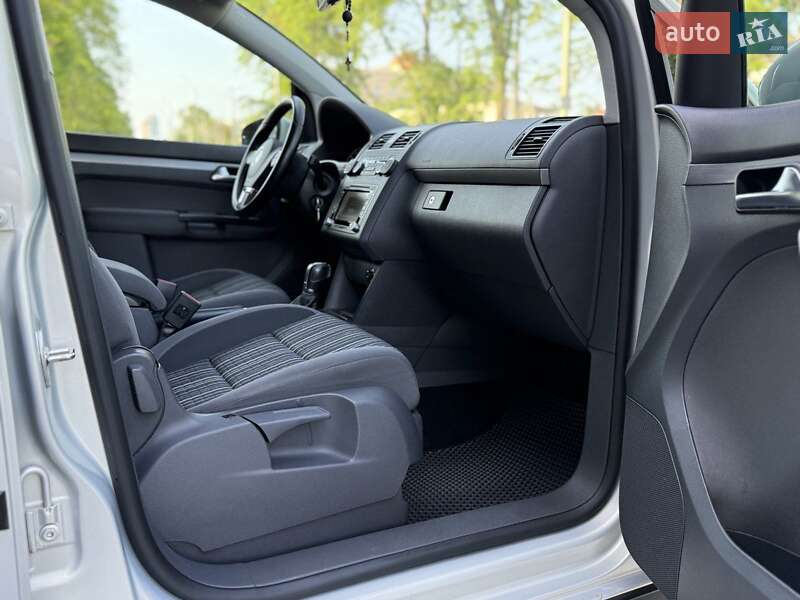 Минивэн Volkswagen Cross Touran 2011 в Одессе фото 7 Минивэн Volkswagen Cross Touran 2011 в Одессе