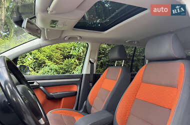 Мінівен Volkswagen Cross Touran 2010 в Вознесенську