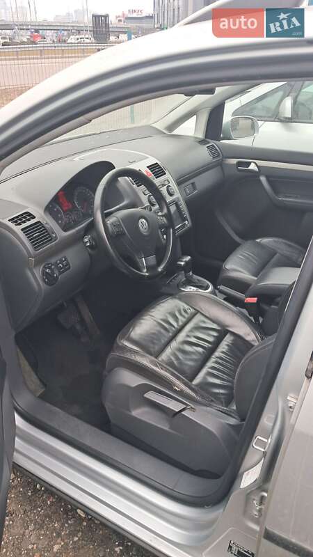 Мінівен Volkswagen Cross Touran 2008 в Києві фото 7 Мінівен Volkswagen Cross Touran 2008 в Києві