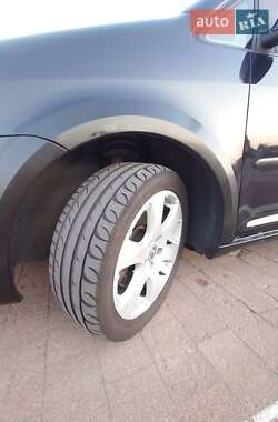 Минивэн Volkswagen Cross Touran 2007 в 