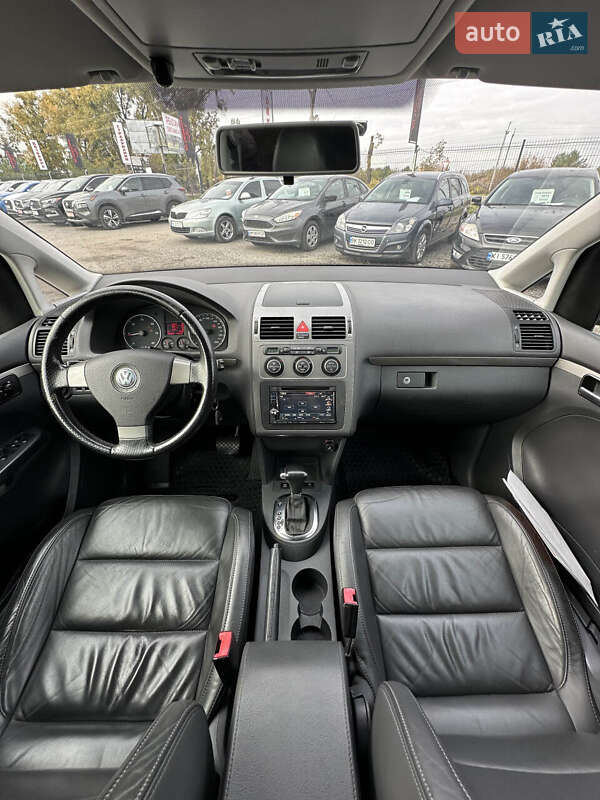 Мінівен Volkswagen Cross Touran 2009 в Білогородці