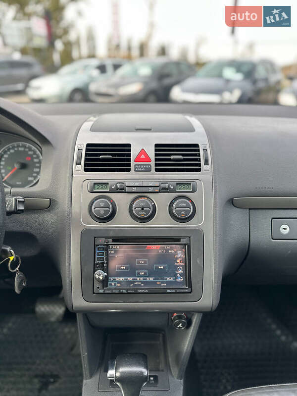 Мінівен Volkswagen Cross Touran 2009 в Білогородці