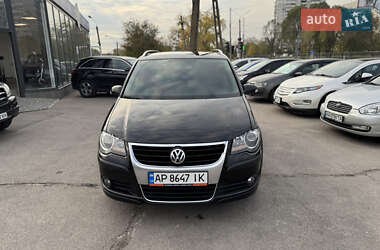 Мінівен Volkswagen Cross Touran 2007 в  фото 2 Мінівен Volkswagen Cross Touran 2007 в