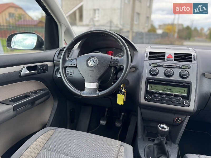 Минивэн Volkswagen Cross Touran 2009 в Ковеле фото 15 Минивэн Volkswagen Cross Touran 2009 в Ковеле