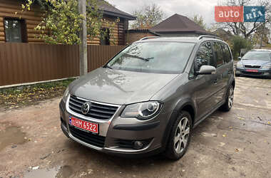 Минивэн Volkswagen Cross Touran 2008 в Ахтырке