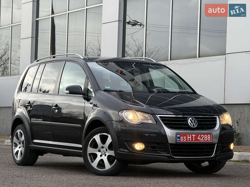 Volkswagen Cross Touran 2009