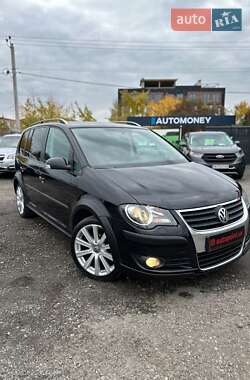 Минивэн Volkswagen Cross Touran 2009 в Белогородке