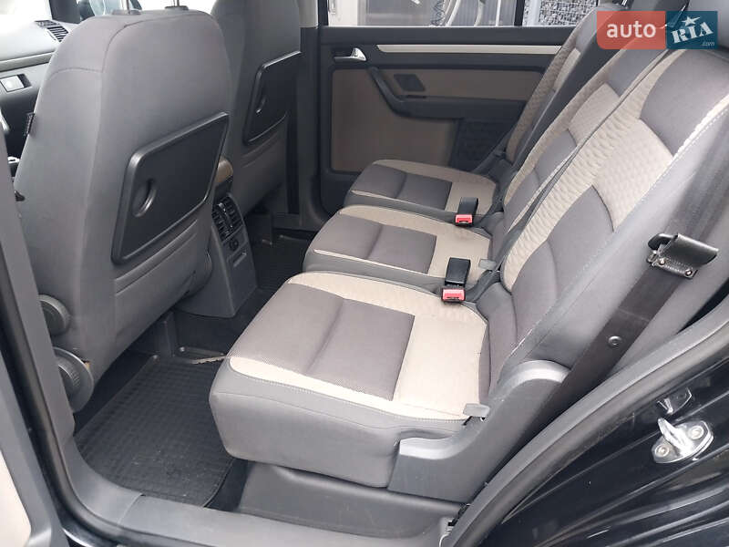 Минивэн Volkswagen Cross Touran 2008 в Самборе