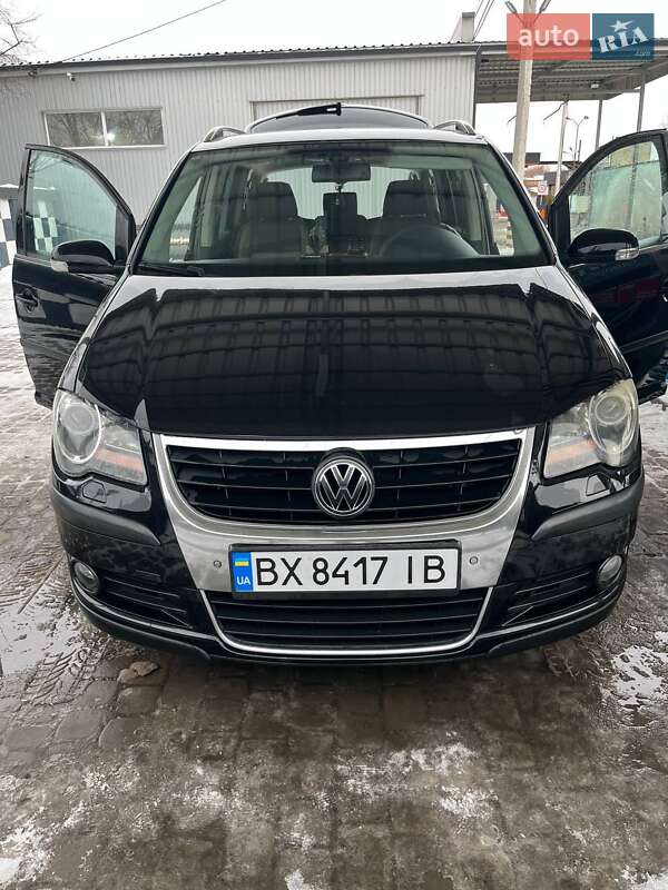 Volkswagen Cross Touran 2008 Volkswagen Cross Touran 2008