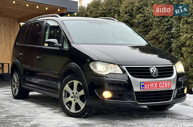 Минивэн Volkswagen Cross Touran 2009 в Дубно