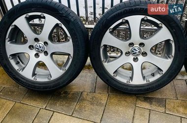 Минивэн Volkswagen Cross Touran 2015 в Хусте