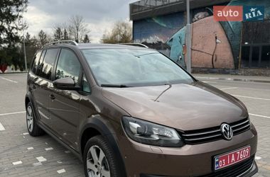 Минивэн Volkswagen Cross Touran 2011 в Луцке