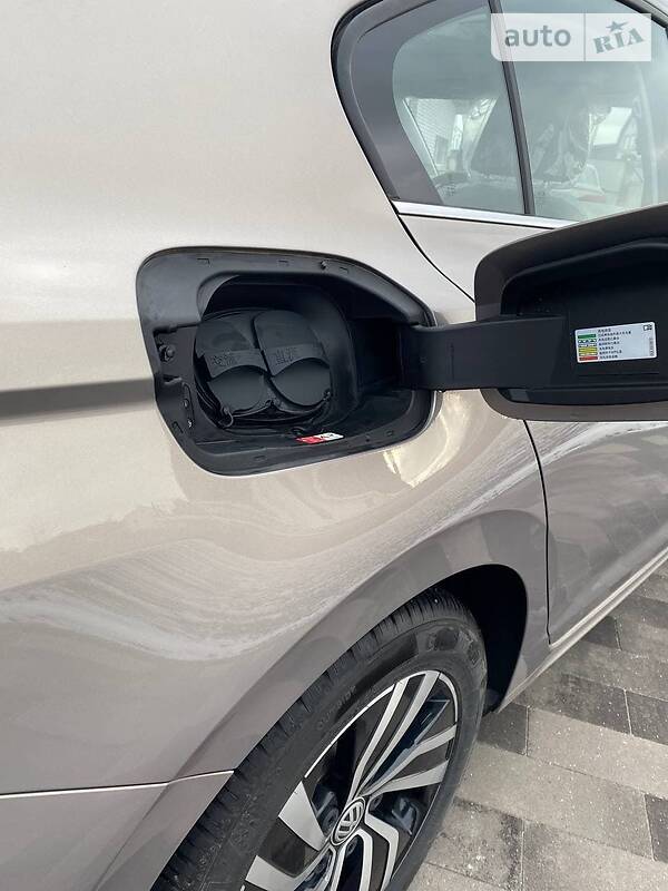 Седан Volkswagen e-Bora 2019 в Борисполе