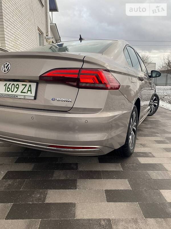 Седан Volkswagen e-Bora 2019 в Борисполе