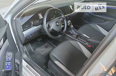 Седан Volkswagen e-Bora 2019 в Києві