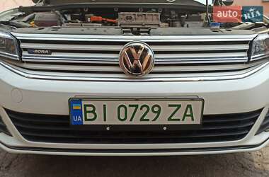 Седан Volkswagen e-Bora 2019 в Полтаві