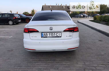 Седан Volkswagen e-Bora 2020 в Виннице