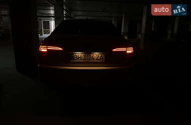 Седан Volkswagen e-Bora 2020 в 