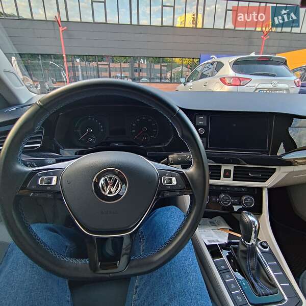 Седан Volkswagen e-Bora 2019 в Києві