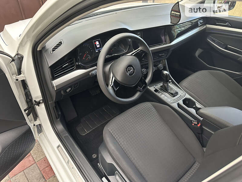 Седан Volkswagen e-Bora 2019 в Броварах