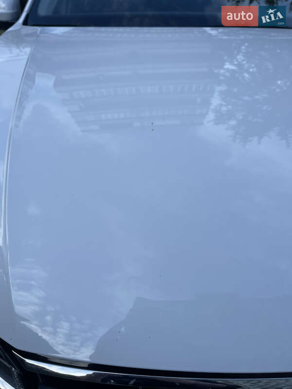 Седан Volkswagen e-Bora 2019 в Києві