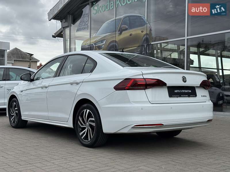Седан Volkswagen e-Bora 2020 в Киеве