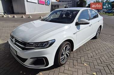Седан Volkswagen e-Bora 2021 в Львове
