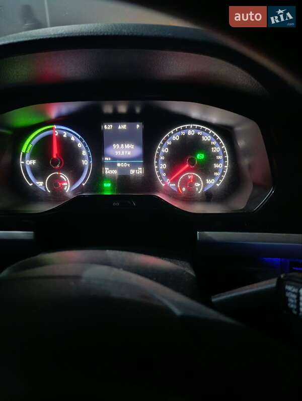 Седан Volkswagen e-Bora 2020 в Виннице