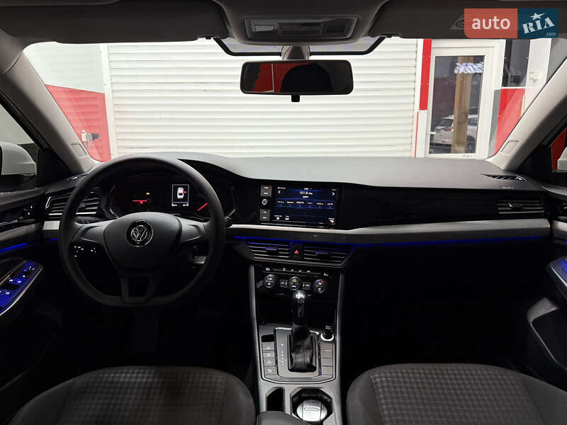 Седан Volkswagen e-Bora 2020 в Одесі фото 13 Седан Volkswagen e-Bora 2020 в Одесі