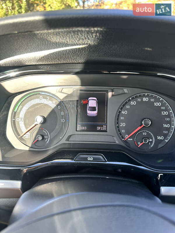 Седан Volkswagen e-Bora 2020 в Коцюбинском