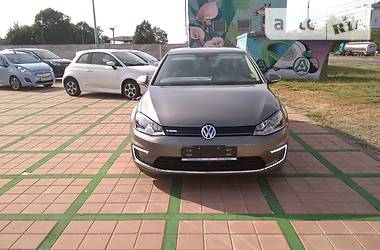 Хэтчбек Volkswagen e-Golf 2016 в Запорожье