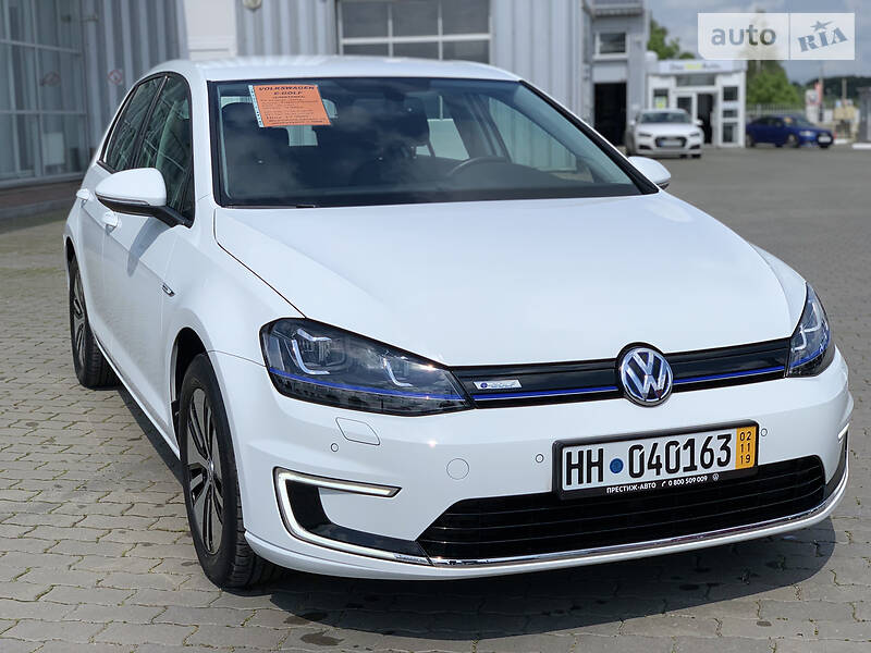 Хетчбек Volkswagen e-Golf 2016 в Хмельницькому