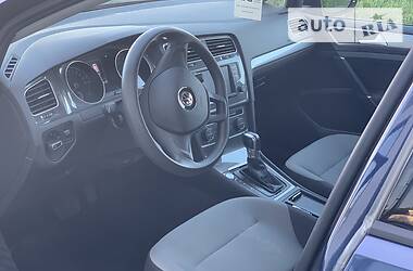 Хетчбек Volkswagen e-Golf 2016 в 