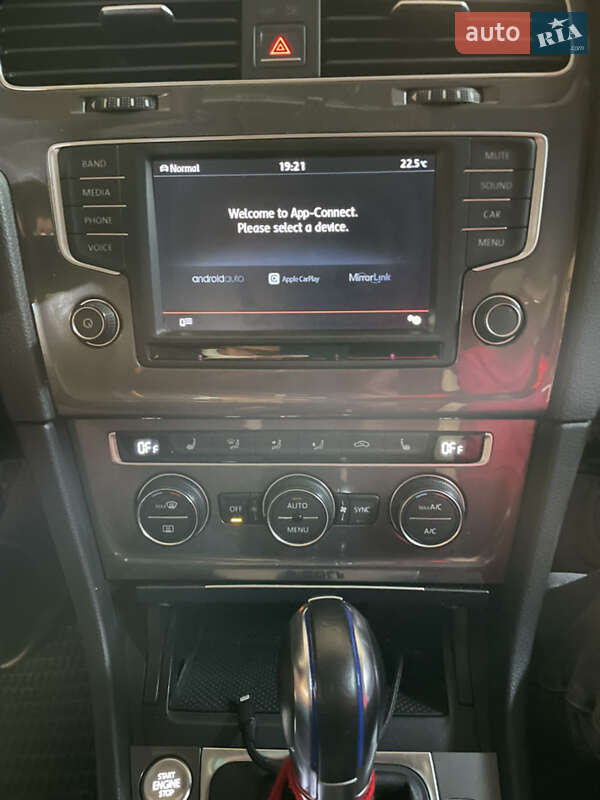 Хетчбек Volkswagen e-Golf 2016 в Одесі