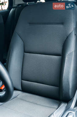 Хэтчбек Volkswagen e-Golf 2019 в Ужгороде