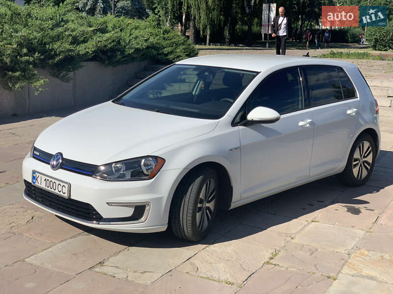 Хэтчбек Volkswagen e-Golf 2016 в Белой Церкви