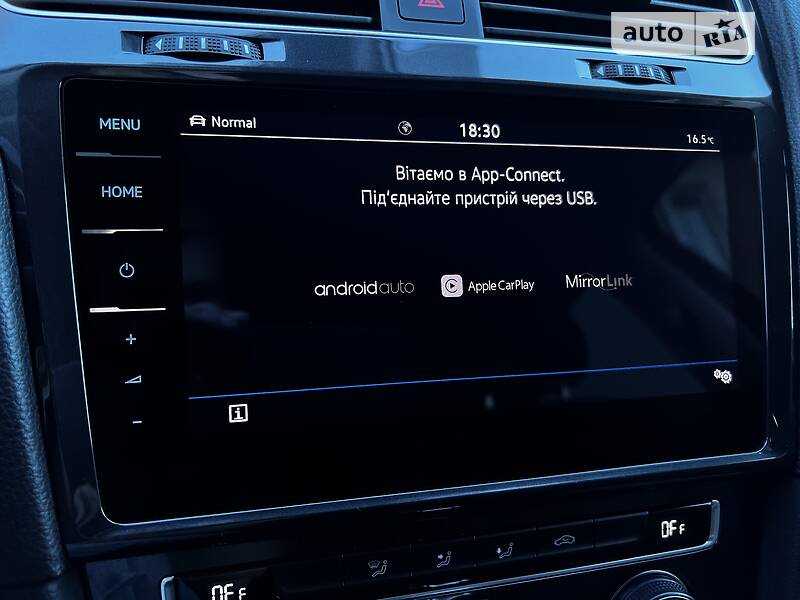 Хэтчбек Volkswagen e-Golf 2018 в Луцке